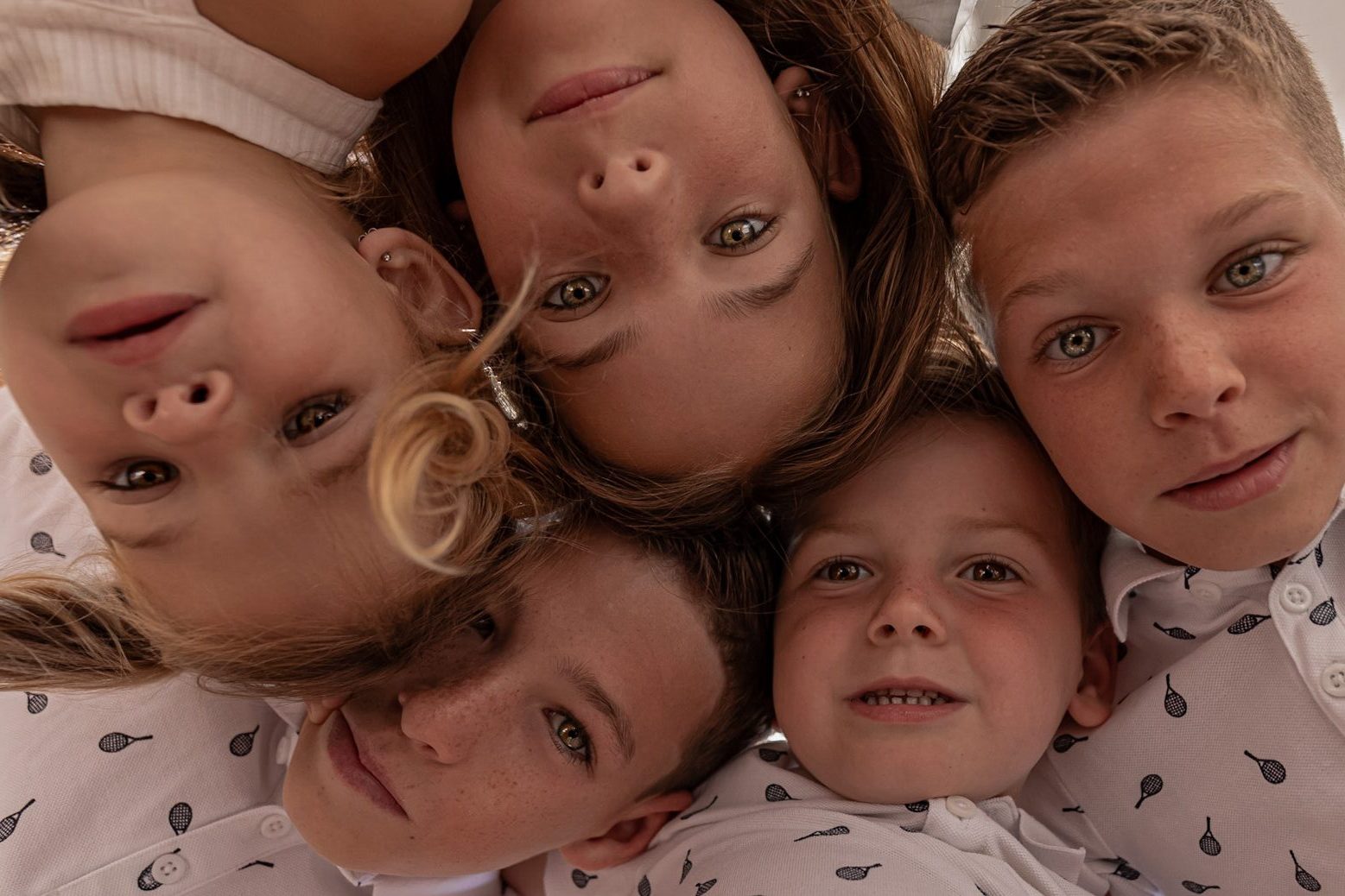 Sibling photoshoot in Devon